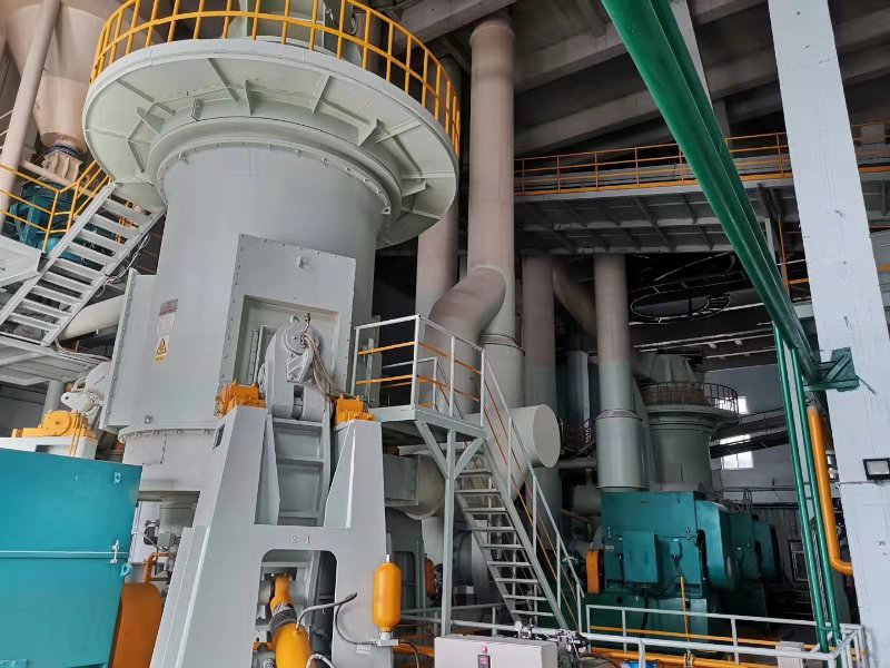 CJRM-M系列氧化镁专用立式磨粉机